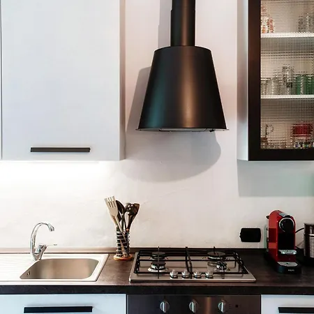 Annalisa - Downtown דירה קומו